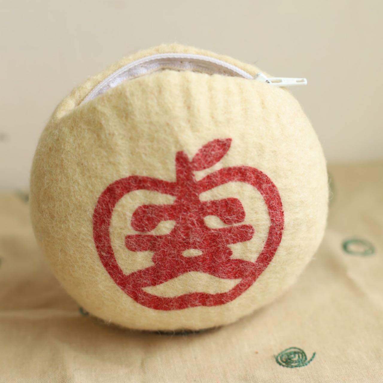 Round Pouch-Puffed Rice Cake